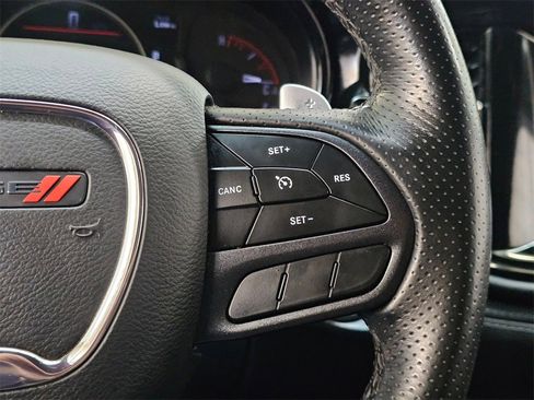 Used 2022 Dodge Durango GT image 31