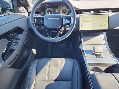 New 2026 Land Rover Range Rover Evoque S AWD/4WD image 4