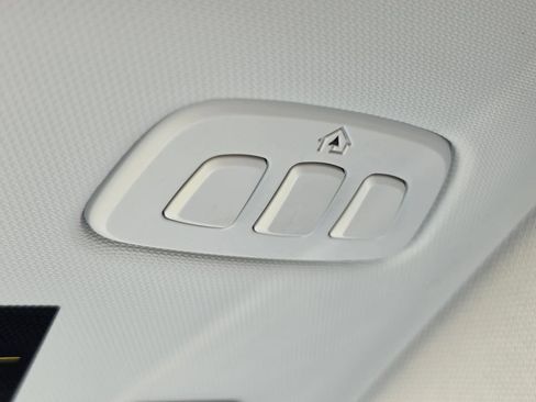 Used 2024 Ford Escape SE w/ PHEV Premium Package FWD image 30