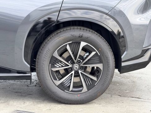Used 2026 Lexus RZ 350e 2WD w/ Accessory Package (Z1) image 3