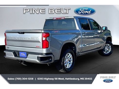 Used 2026 Chevrolet Silverado 1500 RST AWD/4WD image 11