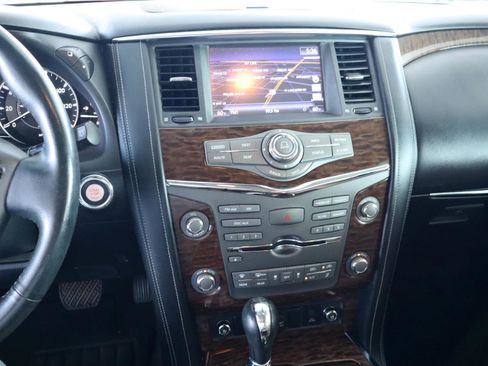 Used 2017 Nissan Armada Platinum RWD image 21