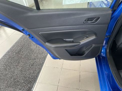 Used 2025 Nissan Altima 2.5 SV FWD image 28