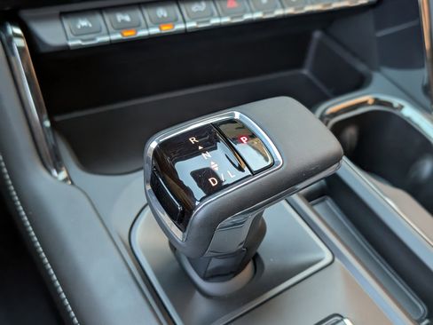 Used 2024 GMC Sierra 1500 AT4X w/ AT4X AEV Edition image 33