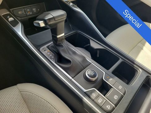 Used 2024 Kia Sorento S w/ Panoramic Sunroof Package FWD image 30