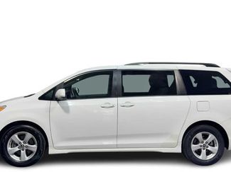Used 2020 Toyota Sienna LE FWD video 1