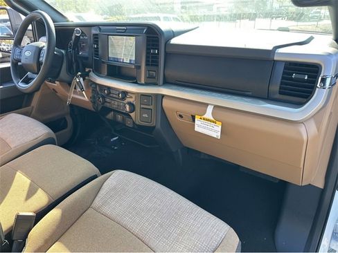 New 2025 Ford F350 XLT image 8