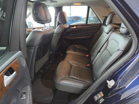 Used 2015 Mercedes-Benz ML 350 4MATIC image 19