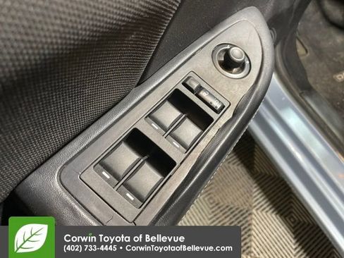 Used 2013 Dodge Avenger SE image 11