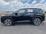 Used 2022 Nissan Rogue SV image 3
