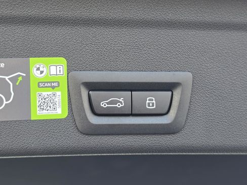 New 2026 BMW X6 xDrive40i w/ Executive Package image 8