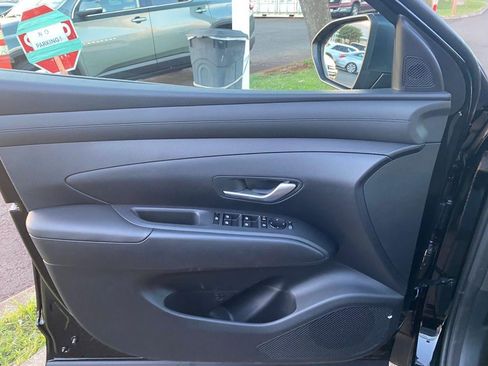 New 2026 Hyundai Tucson Blue SE image 31