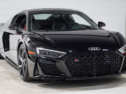 Used 2023 Audi R8 V10 performance RWD image 28