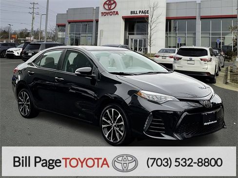 Used 2018 Toyota Corolla SE image 1
