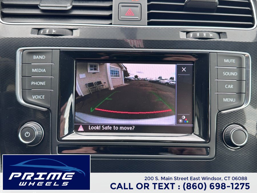 Used 2015 Volkswagen GTI SE w/ Lighting Package (SEL) FWD image 21