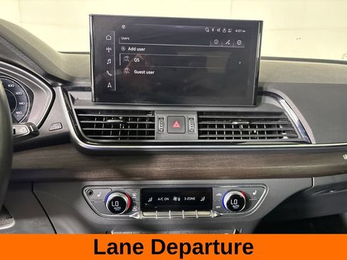 Used 2024 Audi Q5 2.0T Premium Plus AWD/4WD image 17