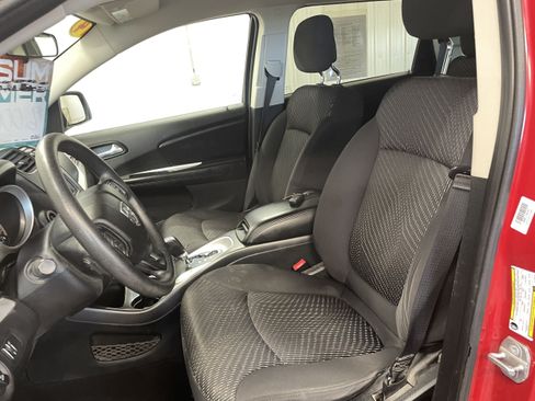 Used 2014 Dodge Journey SXT w/ Comfort/Convenience Group AWD/4WD image 11