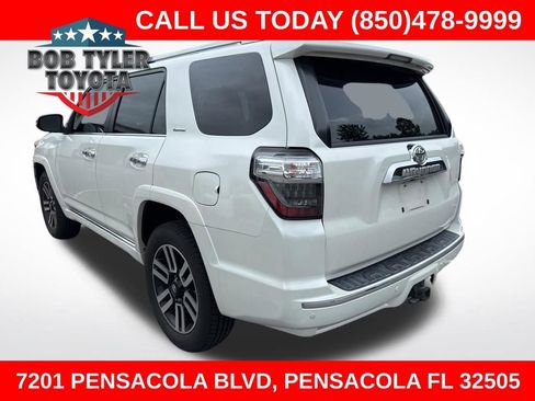 Used 2017 Toyota 4Runner Limited AWD/4WD image 1