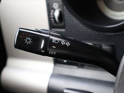 Used 2010 Toyota FJ Cruiser 4WD image 15
