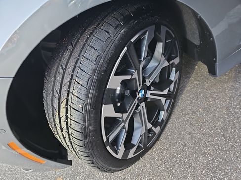 New 2026 BMW 330i Sedan w/ M Sport Package image 34