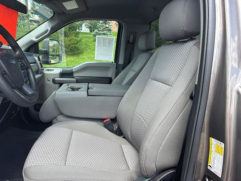Certified 2020 Ford F450 XLT RWD image 11
