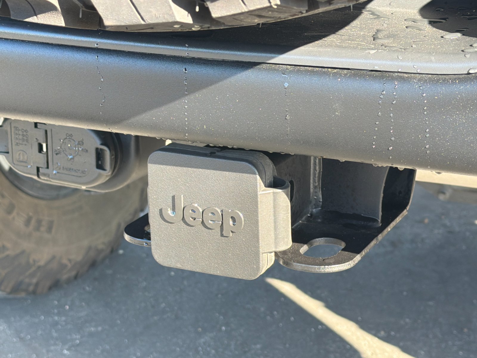 Used 2023 Jeep Wrangler Unlimited Rubicon 4xe AWD/4WD image 41