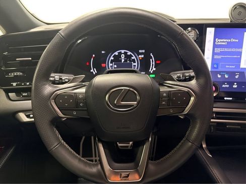 Used 2023 Lexus RX 500h F Sport w/ Cold Area Package AWD/4WD image 19