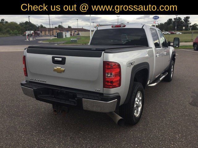 Used 2011 Chevrolet Silverado 2500 LTZ w/ Snow Plow Prep Package AWD/4WD image 9
