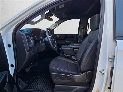 Used 2023 Chevrolet Silverado 1500 Custom AWD/4WD image 12