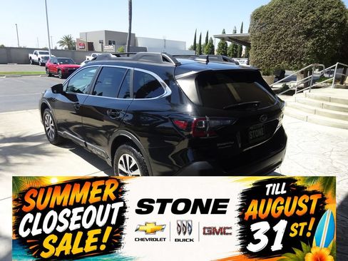 Used 2022 Subaru Outback Premium AWD/4WD image 5