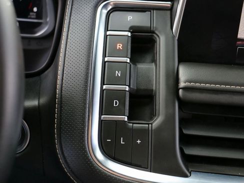 Used 2023 GMC Yukon SLT image 20