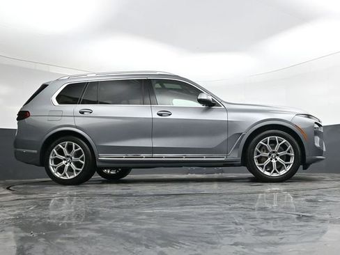 Used 2024 BMW X7 xDrive40i AWD/4WD image 33