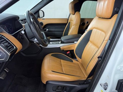Used 2020 Land Rover Range Rover Sport HSE Dynamic image 15