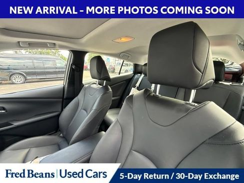 Used 2018 Toyota Prius Four w/ Advanced Technology Package FWD image 13
