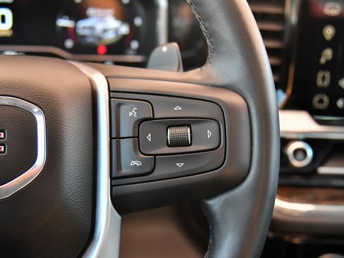 Used 2023 GMC Sierra 1500 Elevation image 31