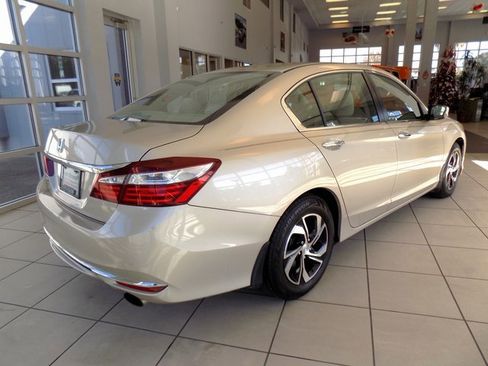 Used 2016 Honda Accord LX image 7