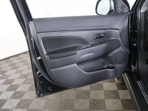 New 2026 Mitsubishi Outlander Sport LE AWD/4WD image 19