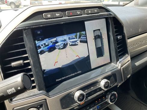 Used 2022 Ford F250 Lariat w/ Lariat Ultimate Package image 17