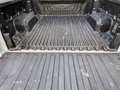 Used 2022 Chevrolet Silverado 1500 Custom image 6