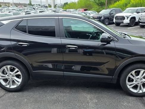 Used 2023 Buick Encore GX Preferred w/ Cold Weather Comfort Package FWD image 2