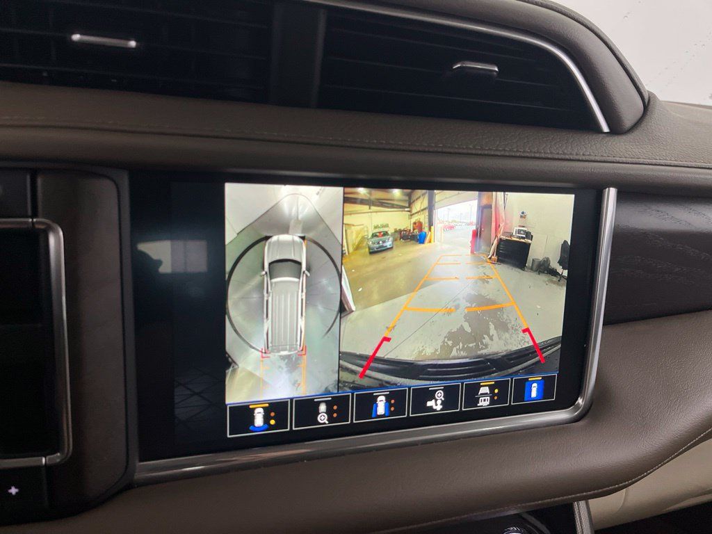 Used 2022 GMC Yukon Denali AWD/4WD image 78