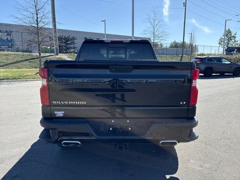 Used 2021 Chevrolet Silverado 1500 LT Trail Boss w/ Convenience Package II image 8