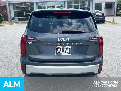 Used 2024 Kia Telluride LX FWD image 6