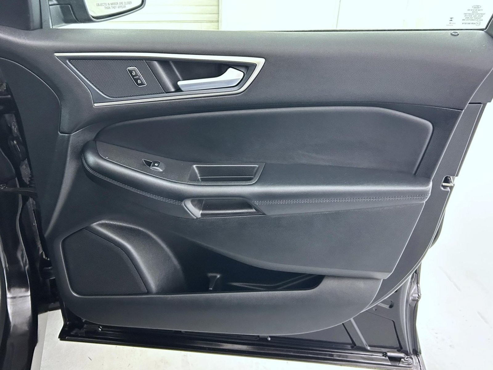 Used 2024 Ford Edge SEL w/ Convenience Package AWD/4WD image 16