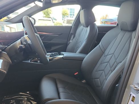 New 2027 BMW 540i xDrive w/ M Sport Package AWD/4WD image 15