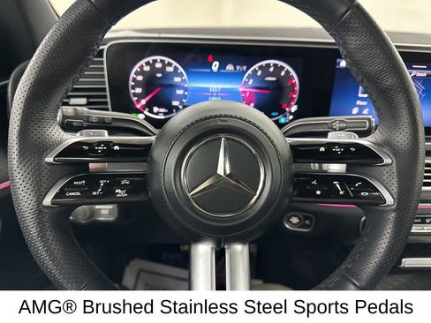 Used 2025 Mercedes-Benz GLS 450 4MATIC image 33