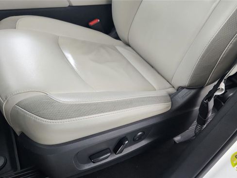 Used 2023 Nissan Pathfinder SL image 23