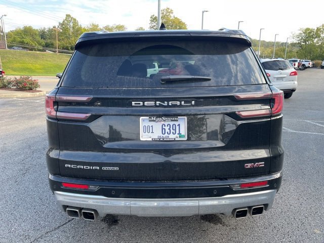 Used 2024 GMC Acadia Denali AWD/4WD image 16