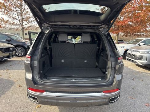 Used 2023 Jeep Grand Cherokee L Summit w/ Advanced Protech Group IV image 22