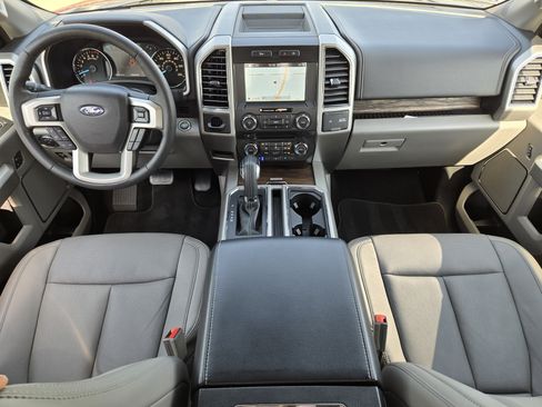 Used 2018 Ford F150 Lariat RWD image 26
